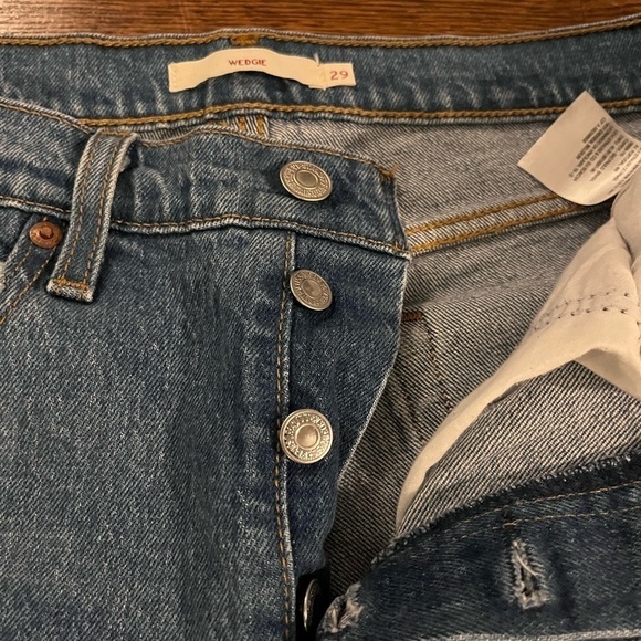 Levi’s wedgie jeans size 29 - Picture 7 of 11